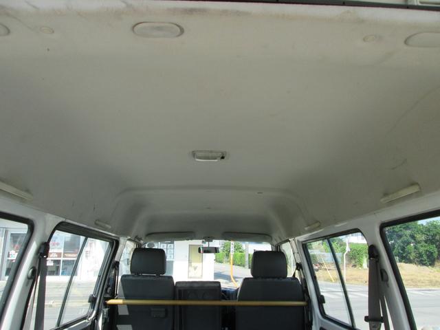 バネットバン 　ＧＣ－ＳＫ８２ＶＮ改　車いす車両（11枚目）