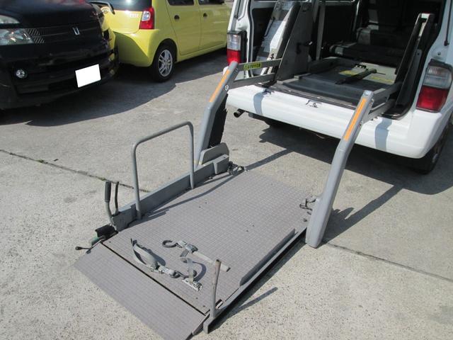 バネットバン 　ＧＣ－ＳＫ８２ＶＮ改　車いす車両（19枚目）