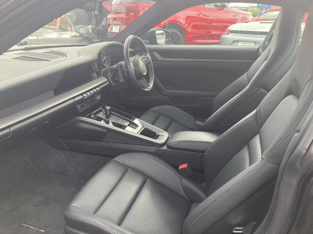 ９１１ ９１１カレラ　９９２．１（9枚目）
