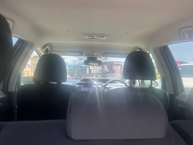 アクア 　キーレス　アイドリングストップ　電動格納ミラー　衝突安全ボディ　禁煙車　ＡＢＳＢｌｕｅｔｏｏｔｈ付き　バックカメラ（30枚目）
