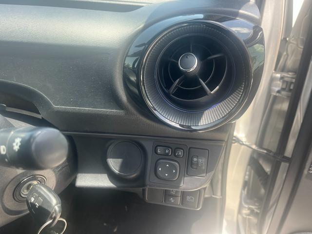 アクア 　キーレス　アイドリングストップ　電動格納ミラー　衝突安全ボディ　禁煙車　ＡＢＳＢｌｕｅｔｏｏｔｈ付き　バックカメラ（35枚目）