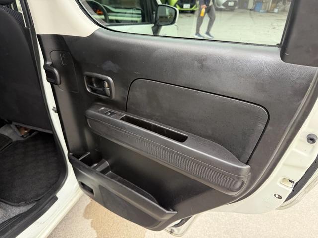 ワゴンＲ ハイブリッドＦＸ　オートライト・オートマチックハイビーム・ベンチシート・フルフラット・シートヒーター・キーレスエントリー・スマートキー（25枚目）