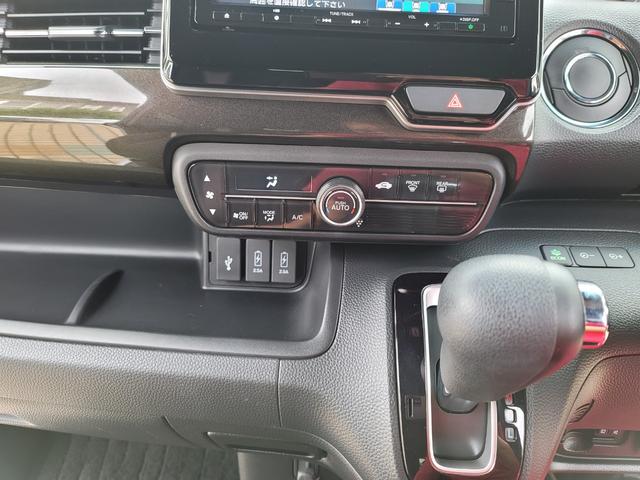 G・Lホンダセンシング 純正ナビ/フルセグTV/CD/DVD/Bluetooth/バックカメラ/ETC車載器/片側パワースライドドア(31枚目)