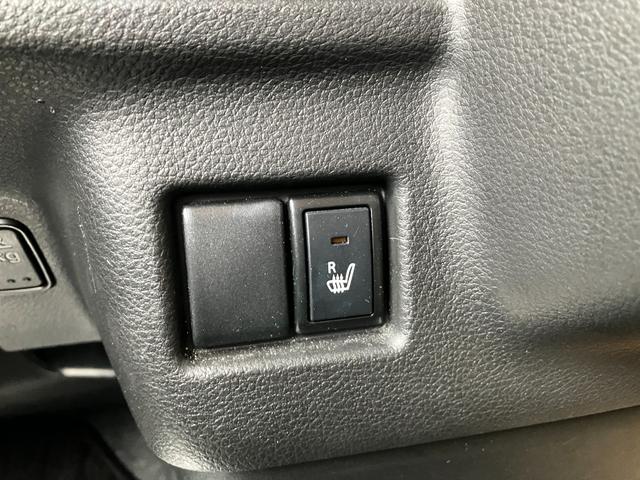 運転席側シートヒーター
