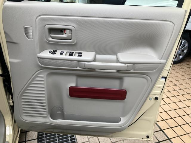 スペーシア ハイブリッドＸ　デュアルセンサーブレーキＳ　両側パワードア　コーナーセンサ　スマートエントリー　地デジフルセグ　シ－トヒ－タ－　フロントカメラ　電格ドアミラー　ＥＴＣ車載器　ブルートゥース　ｉ－ｓｔｏｐ　フリーキー（19枚目）