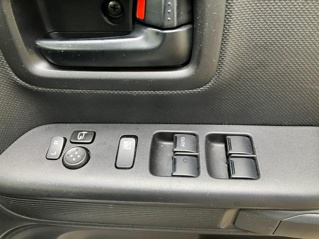 フレアワゴン ハイブリッドＸＳ　衝突軽減ブレーキサポート　ＵＳＢ接続　バックセンサー　スマートキープッシュスタート　オートハイビーム　ナビＴＶ　Ａストップ　ドライブレコーダー　盗難防止装置　フルフラット　シートヒータ　地デジ　ＤＶＤ（19枚目）