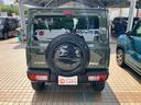 ＸＬ　電格ドアミラー　キーレススタートシステム　スマートキー＆プッシュスタート　助手席エアバッグ　パートタイム４ＷＤ　セキュリティ　エアバック　横滑り防止機能　パワーウィンドウ　フルオートエアコン　ＡＢＳ（9枚目）