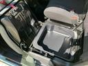 ハイブリッドＸＳ　衝突軽減ブレーキサポート　バックセンサー　スマートキープッシュスタート　オートハイビーム　ナビＴＶ　Ａストップ　盗難防止装置　フルフラット　シートヒータ　地デジ　ＤＶＤ　キーフリー　オートエアコン（31枚目）