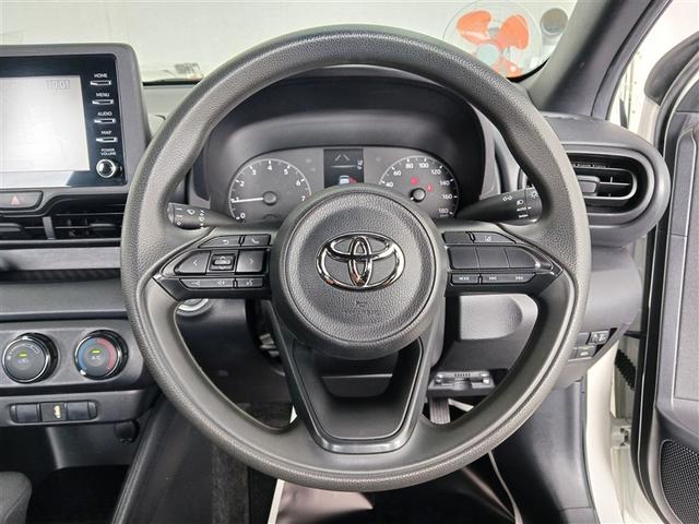 ヤリス X メモリーナビ ミュージックプレイヤー接続可 バックカメラ 衝突被害軽減システム ETC(23枚目)