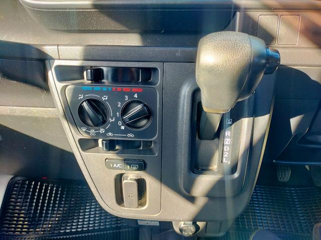 エアコン２年間保証ですので安心です。