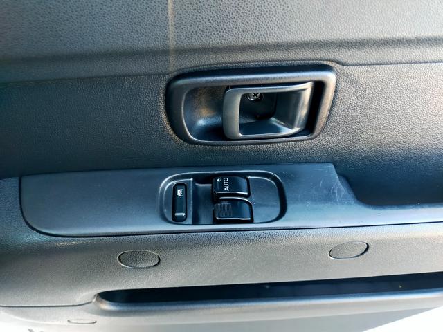 パワーウィンドウ２年間保証ですので安心です。