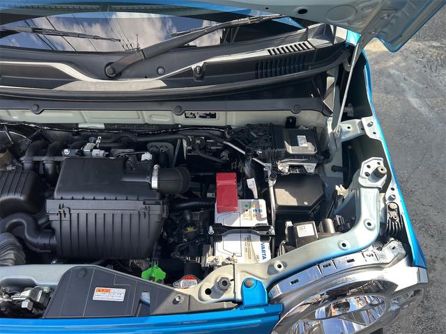 バッテリー交換　エンジンオイル　フィルター交換　ブレーキオイル交換ワイパーブレード交換させて頂きます。２年間保証ですので安心です。