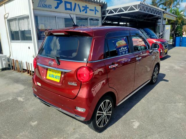 車内のクリーニングは、特に気を付けてやっています、中古車ですが、清潔感溢れる車にするために。