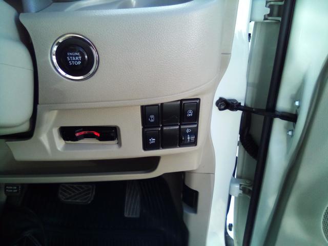 プッシュスタート　衝突被害軽減ブレーキ　アイドリングストップ。ＥＴＣ付き。
