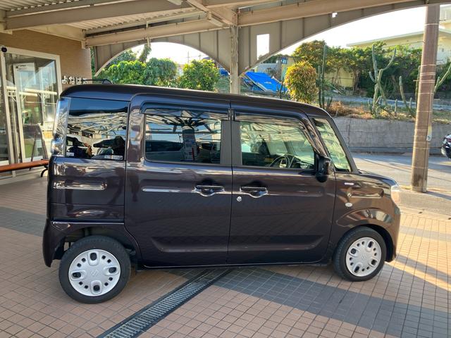 安心してお過ごし頂ける様、コロナ対策の取り組みとして【スタッフのマスク着用・体調管理の徹底】【消毒用アルコールのご用意】【店内の除菌及び定期的な換気】を実施しております。