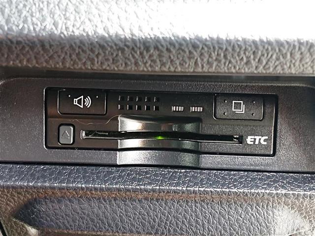 ハイブリッドV フルセグ DVD再生 ミュージックプレイヤー接続可 バックカメラ ETC LEDヘッドランプ 乗車定員7人 3列シート 記録簿(12枚目)