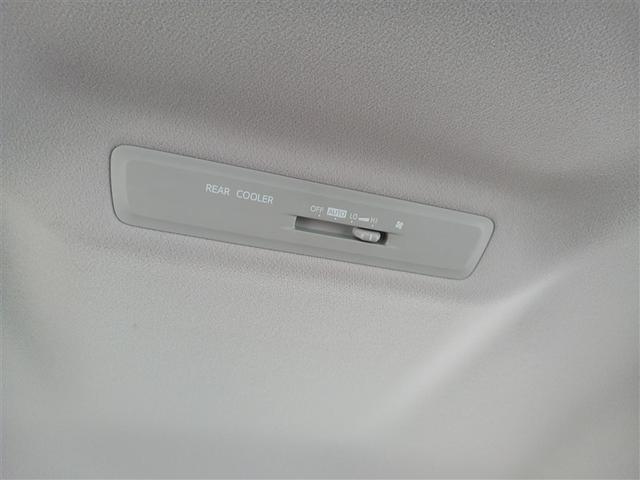 ヴォクシー Ｘ　メモリーナビ　ミュージックプレイヤー接続可　バックカメラ　衝突被害軽減システム　ＥＴＣ　両側電動スライド　ＬＥＤヘッドランプ　乗車定員８人　３列シート　アイドリングストップ（22枚目）