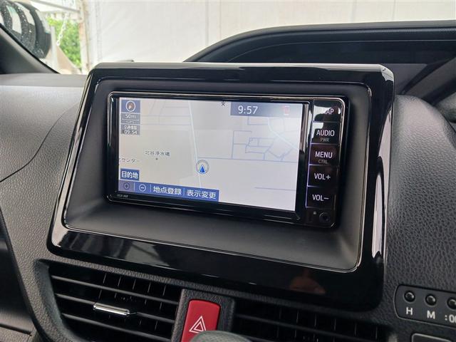 ヴォクシー Ｘ　メモリーナビ　ミュージックプレイヤー接続可　バックカメラ　衝突被害軽減システム　ＥＴＣ　両側電動スライド　ＬＥＤヘッドランプ　乗車定員８人　３列シート　アイドリングストップ（29枚目）