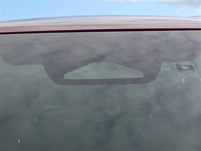 ヤリスクロス ハイブリッドＺ　メモリーナビ　ミュージックプレイヤー接続可　バックカメラ　衝突被害軽減システム　ＥＴＣ　ドラレコ　ＬＥＤヘッドランプ（9枚目）