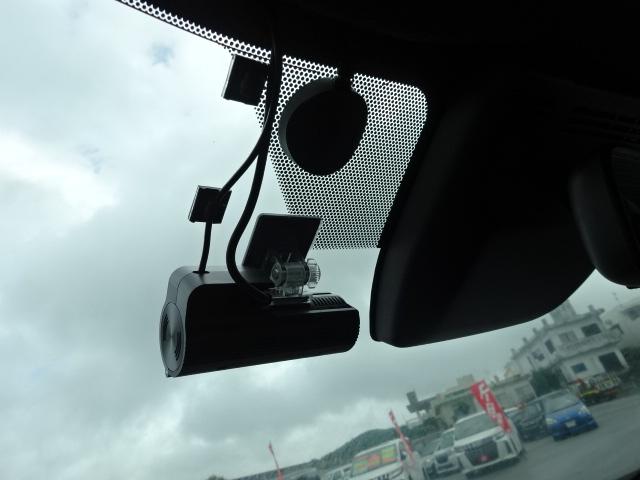 ヤリスクロス ハイブリッドＺ　トヨタセーフティーセンス　純正ディスプレイオーディオ　全方位カメラ　ブルートゥース　ＨＤＭＩ　ドライブレコーダー　ＥＴＣ　ハーフレザーシート　ＬＥＤヘッドライト　パワーシート　前後クリアランスソナー（15枚目）