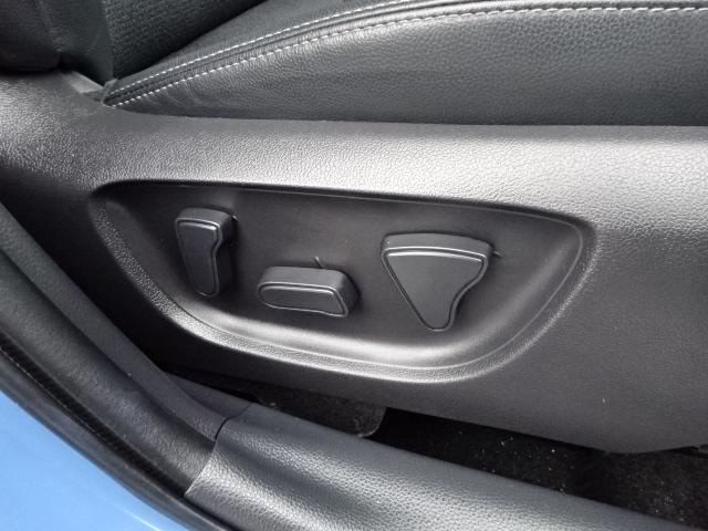 ヤリスクロス ハイブリッドＺ　トヨタセーフティーセンス　純正ディスプレイオーディオ　全方位カメラ　ブルートゥース　ＨＤＭＩ　ドライブレコーダー　ＥＴＣ　ハーフレザーシート　ＬＥＤヘッドライト　パワーシート　前後クリアランスソナー（18枚目）