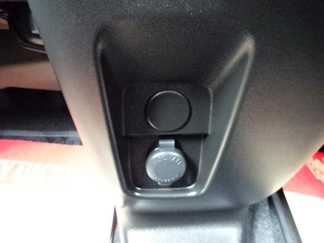 スペーシア ハイブリッドＸ　走行２千キロ　レーダーブレーキサポート　フロアマット　ワイドバイザー　サビ止め施工付き　ＬＥＤヘッドライト　両側パワースライドドア　前後クリアランスソナー　リアサーキュレーター　後席オットマン（33枚目）