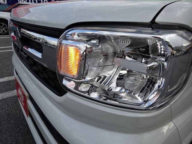 スペーシア ハイブリッドX 走行4千キロ レーダーブレーキサポート フロアマット ワイドバイザー サビ止め施工付き LEDヘッドライト 両側パワースライドドア 前後クリアランスソナー リアサーキュレーター 後席オットマン(9枚目)