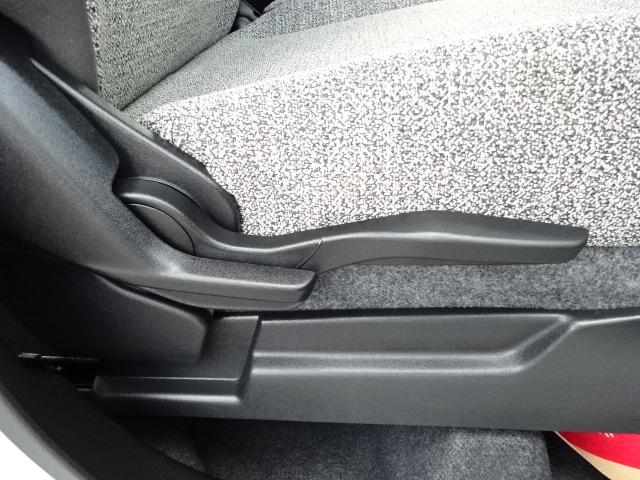 スペーシア ハイブリッドX 走行4千キロ レーダーブレーキサポート フロアマット ワイドバイザー サビ止め施工付き LEDヘッドライト 両側パワースライドドア 前後クリアランスソナー リアサーキュレーター 後席オットマン(13枚目)