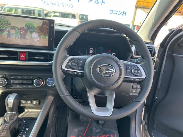 ロッキー プレミアムＧ　ＨＥＶ　届出済未使用車　パノラマモニター付９インチスマホ連携ディスプレイ　アンダーコート　ワイドバイザー　フロアマット　メッキナンバーフレーム（16枚目）