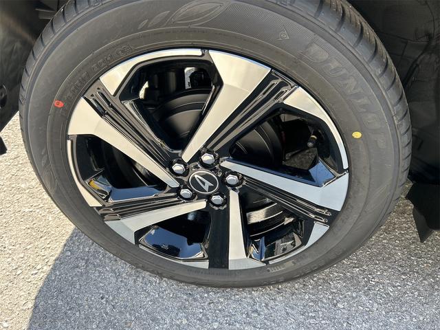 ロッキー プレミアムＧ　ＨＥＶ　届出済未使用車　パノラマモニター付９インチスマホ連携ディスプレイ　アンダーコート　ワイドバイザー　フロアマット　メッキナンバーフレーム（20枚目）