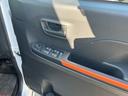 ファンクロスリミテッド　届出済未使用車　９インチスマホ連携ディスプレイ（バックカメラ付）　ドラレコ前後方２カメラ　ＥＴＣ車載器　アクティブクルーズコントロール　アンダーコート　ワイドバイザー　フロアマット　ナンバーフレーム（21枚目）