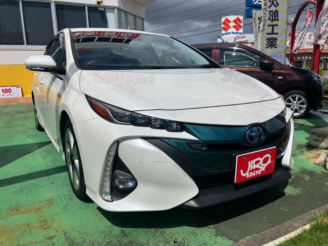 数あるお車に中から当店のお車へアクセス頂きありがとうございます。ご不明な点は是非営業スタッフまでお問い合わせください。☆お問い合わせ先☆０９８－９４５－２０００