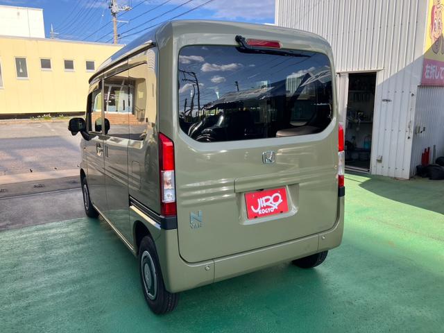 ユーザー直接仕入れの為、点検整備の履歴はもちろん旧オーナー様の使用状況や保管状態などの情報も伝えることが出来ます。出処やメンテナンスの不明な中古車には不安が残りますが、カーリンクは安心感が違います！