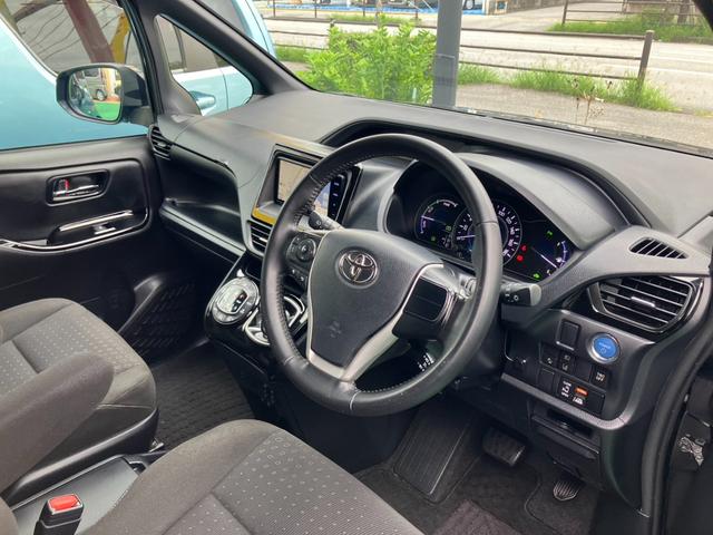 全車法定点検整備を行った上でご納車させていただきます。またカーリンク独自の保証制度で安心。保証メニューも３種類ご用意しております。詳しくはスタッフにお問い合わせください！