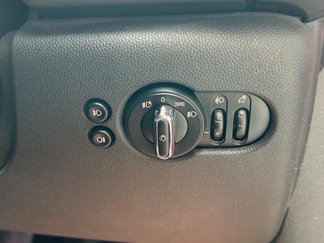 MINI クーパー 本土仕入れ車 走行4.9万km 禁煙車 ディーラー車(25枚目)