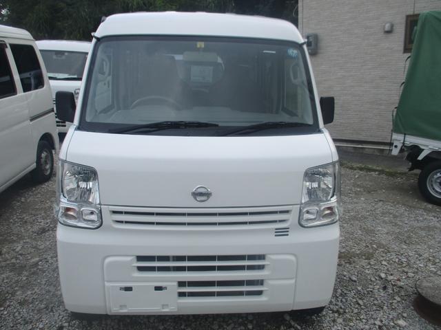 日産 ＮＶ１００クリッパーバン