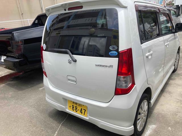 ワゴンＲ ＦＸリミテッド　４ＷＤ　スマートキー　電動格納ミラー　シートヒーター　ベンチシート　ＡＴ　盗難防止システム　ＣＤ　アルミホイール　衝突安全ボディ　エアコン　パワーステアリング　パワーウィンドウ（16枚目）