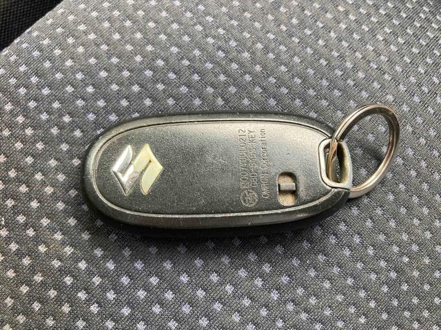 ワゴンＲ ＦＸリミテッド　４ＷＤ　スマートキー　電動格納ミラー　シートヒーター　ベンチシート　ＡＴ　盗難防止システム　ＣＤ　アルミホイール　衝突安全ボディ　エアコン　パワーステアリング　パワーウィンドウ（29枚目）