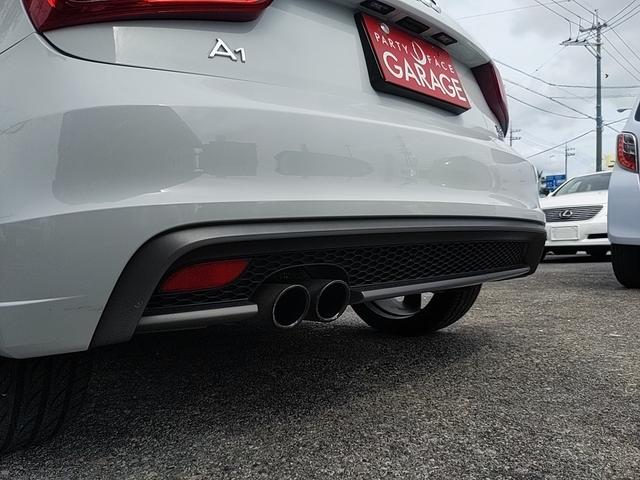 アーバンレーサーリミテッド 150台限定車 Sラインスポーツハーフレザーシート Sラインルーフスポイラー 18インチ専用アルミホイール 純正ナビTV パドルシフト バイキセノン ターボ+スーパーチャージャー(37枚目)
