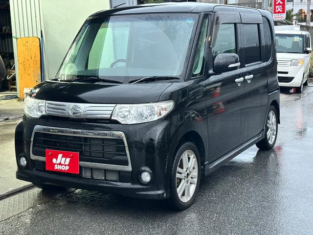 タント&nbsp;カスタムＲＳ　スマートキー、ＥＴＣ、禁煙車、フルセグテレビナビ、ブルートゥース、ウインカー付き電動ミラー、片方スライドドアＨｉｄ　ヘッドライト、、白黄色切替フォグランプ、社外サブウーファー、純正ＭＯＭＯハンドル