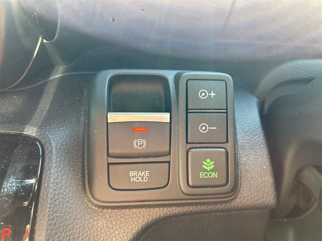 Ｎ－ＢＯＸカスタム Ｌターボ　ＳＤナビ　バックモニター　両側パワースライドドア　前後ドライブレコーダー　ハーフレザーシート　ブルートゥースオーディオ　ＥＴＣ　ＵＳＢ　コーナーセンサー　ホンダセンシング　車線逸脱警報（10枚目）