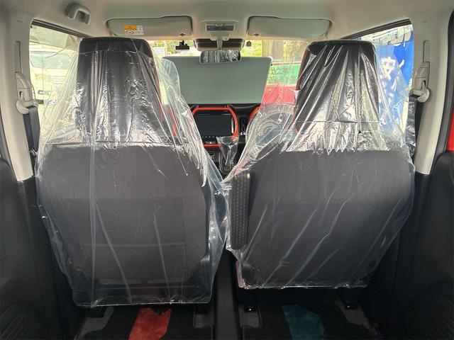 殆どの車にアルミ、エアロ、ナビなど、装備多数をお付けしております。一台一台自信の車のなので是非一度ご来店またはお問合せ下さい！