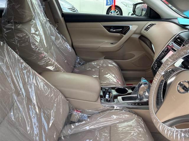 来店の予約状況を調整する事で店舗での混雑を防止し、お客様の安全を第一に対応しておりますので、是非ご利用下さい。