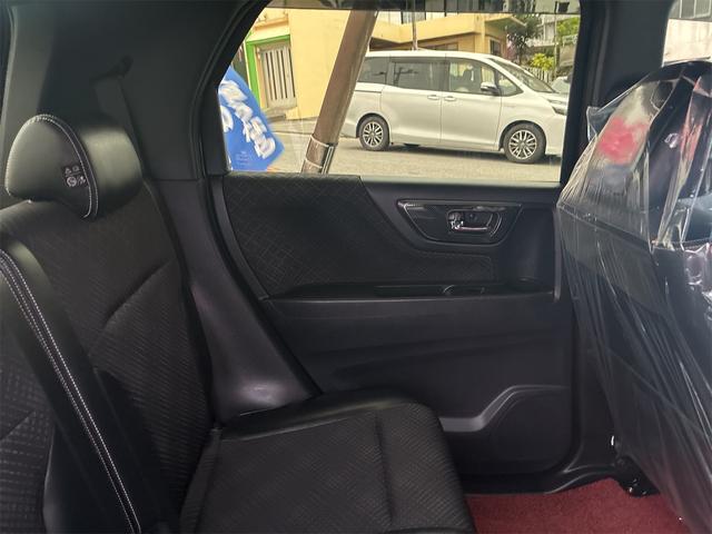 殆どの車にアルミ、エアロ、ナビなど、装備多数をお付けしております。一台一台自信の車のなので是非一度ご来店またはお問合せ下さい！