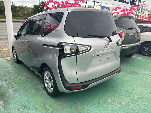 グーネット沖縄より無料ダイヤルがございます。お問合せから商談までお車のことのご相談ならオートショップフレンディにお申し付けください！