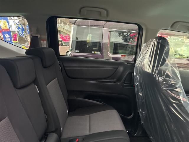 今なら【オンライン来店予約】にて来店後購入してくれたお客様へ購入した車輌への装備オプションを最大１０，０００円プレゼント致します♪