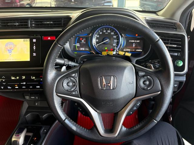 グレイス ハイブリッドＥＸ　ナビ　ＴＶ　ＤＶＤ　Ｂｌｕｅｔｏｏｔｈ　バックカメラ　衝突軽減ブレーキ（19枚目）
