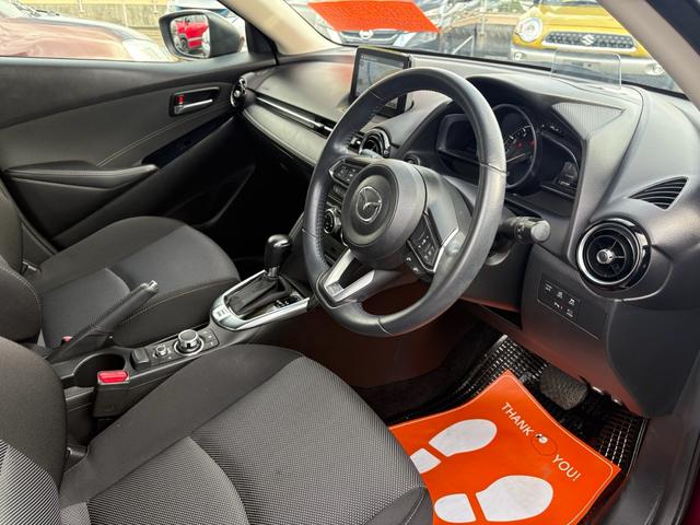 デミオ 13Sツーリング ナビ TV DVD Bluetooth 全方位モニター 衝突軽減ブレーキ(10枚目)