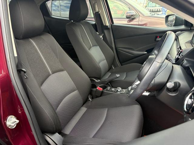 デミオ 13Sツーリング ナビ TV DVD Bluetooth 全方位モニター 衝突軽減ブレーキ(11枚目)