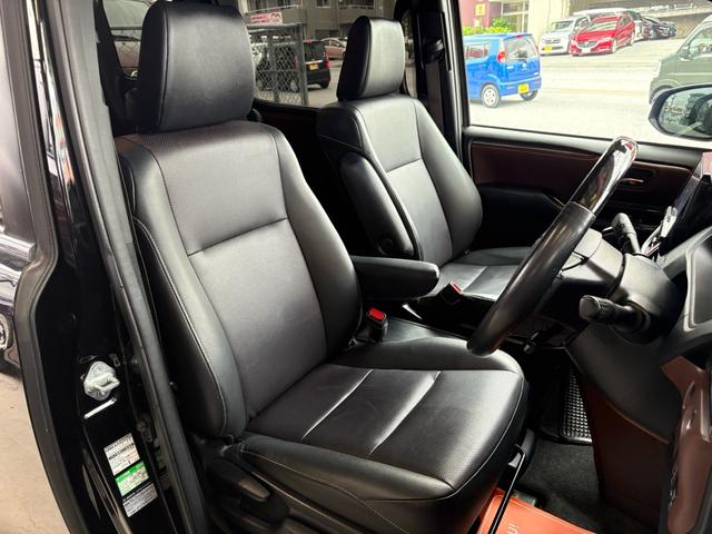 エスクァイア Gi ナビ TV DVD Bluetooth バックカメラ 両側電動スライドドア 衝突軽減ブレーキ(10枚目)